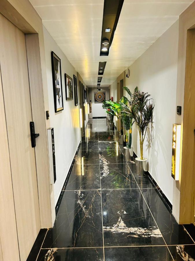 Hotel Marigold Naroda Ahmedabad Buitenkant foto